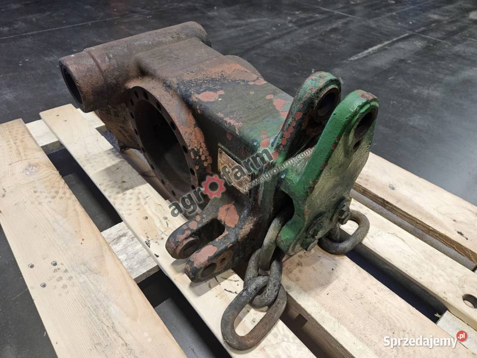 Obudowa mostu przedniego John Derre 6820 6810 Byków