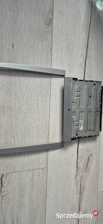 Dekory listwy ozdobne szczotkowane aluminium Vw Słupsk