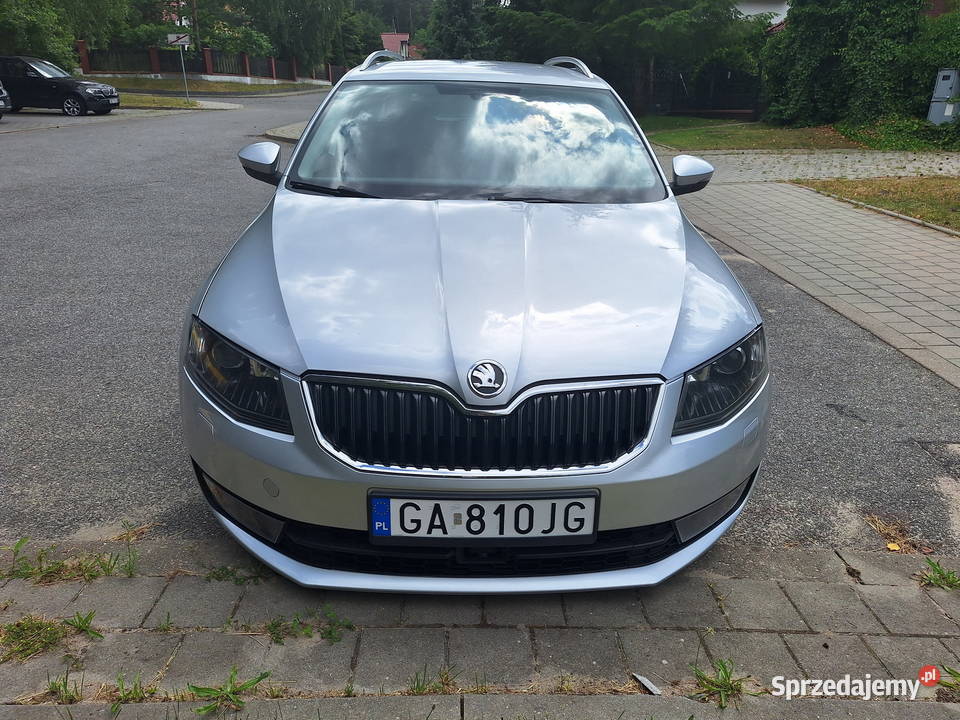 SKODA OCTAVIA 16 TDI automat DSG kombi 245100km