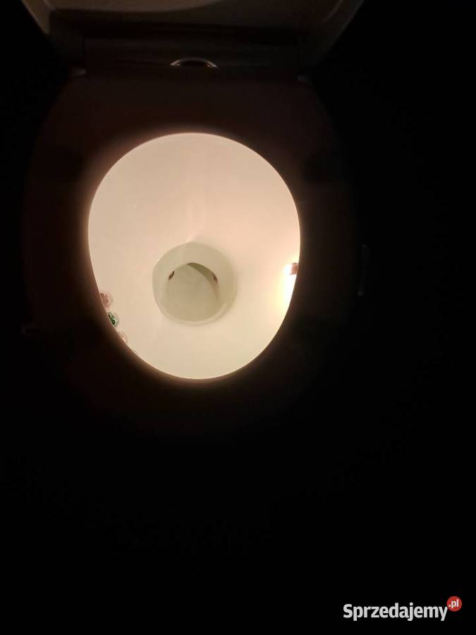 nowe lampki 18 kolorów do WC uruchamiane