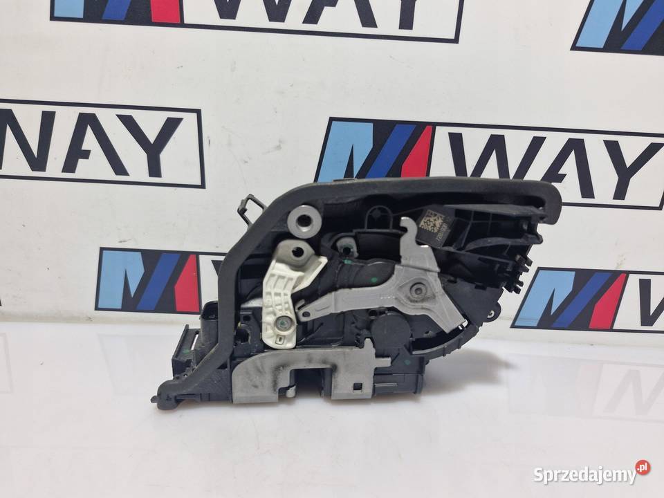 BMW F15 F16 F39 F45 F46 F48 ZAMEK DRZWI LEWY TYŁ