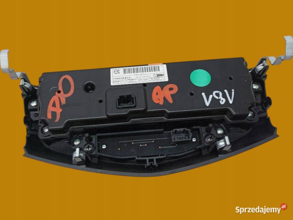 PANEL NAWIEWU 275004EA0A Nissan Qashqai II 2013