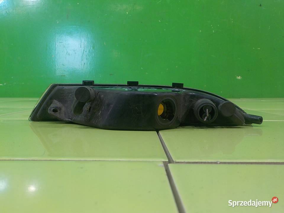 VW SCIROCCO 14 TSI 11r HB 3D kierunkowskaz prawy osobowe