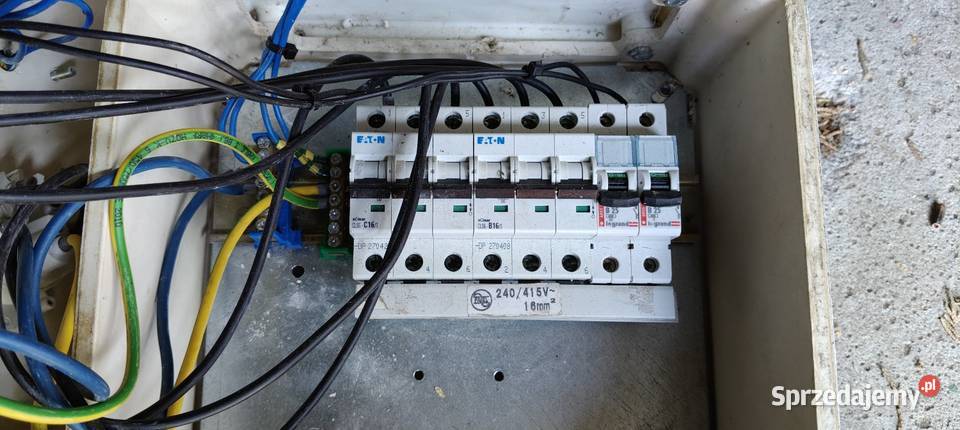 Rozdzielnia erbetka z zabezpieczeniem Zakręt