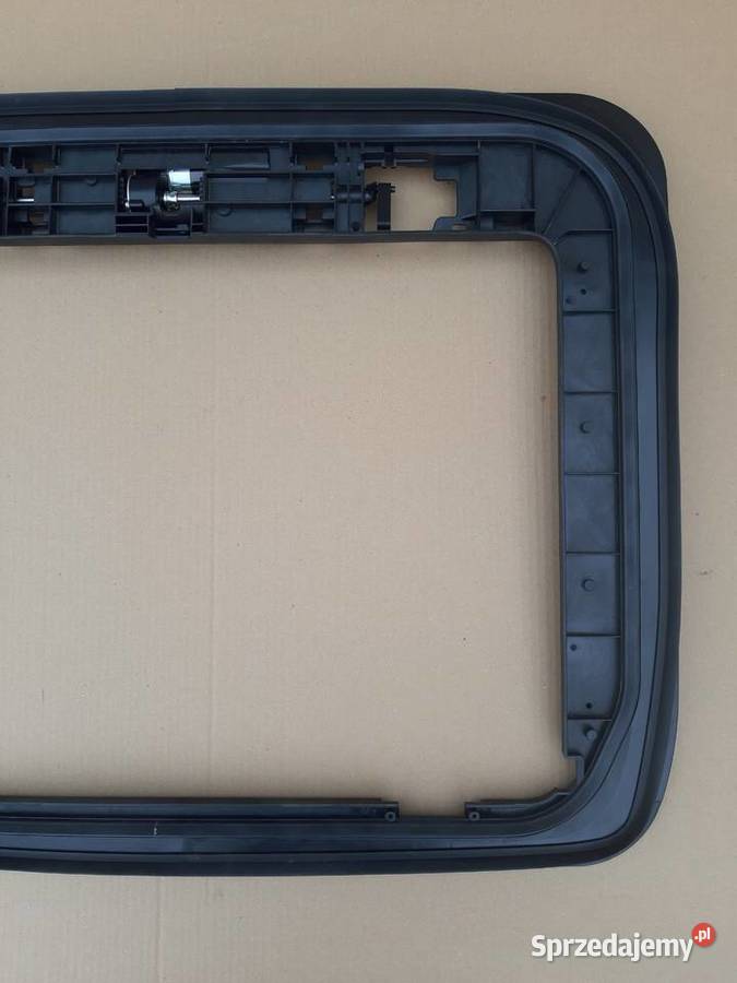 VOLVO FH4 FH5 RAMKA SZYBERDACHU SILNICZEK Bieleń