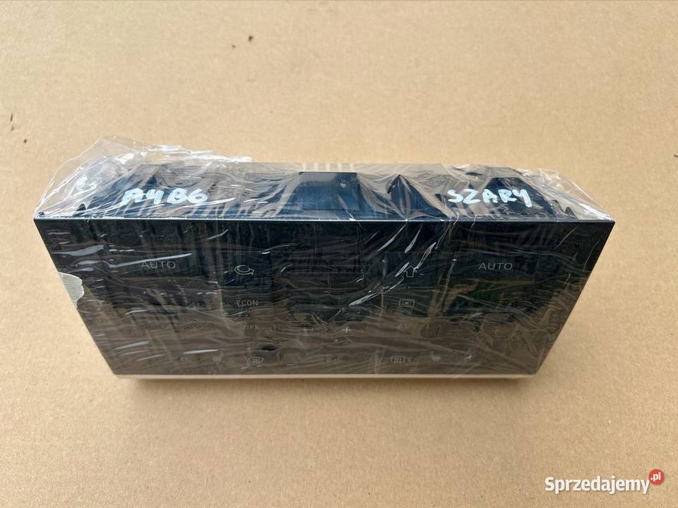 Panel klimatyzacji Audi a4 b6 8E0820043AB