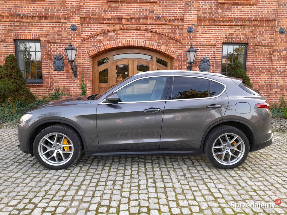 Alfa Romeo Stelvio 202802018Super stanNiski poduszka powietrzna Wodzisław Śląski