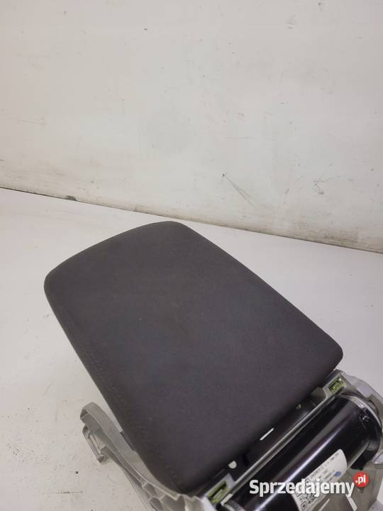 PODŁOKIETNIK PRZÓD AUDI A4 B9 8W0864283A osobowe Przystajń