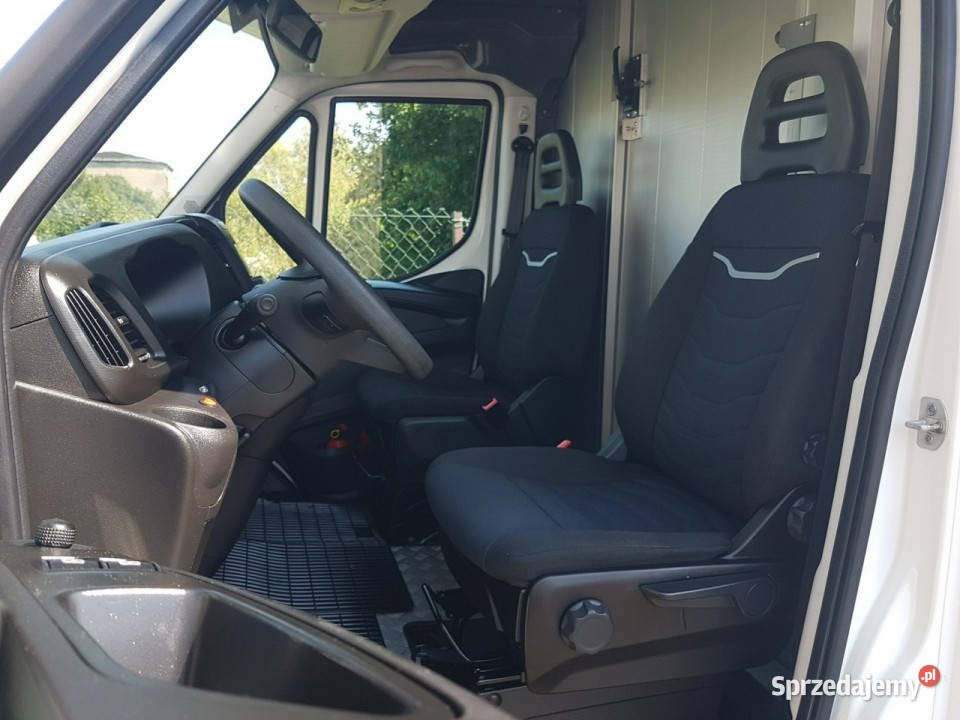 Iveco Daily KONTENER NISKOPODŁOGOWY 443x223x242