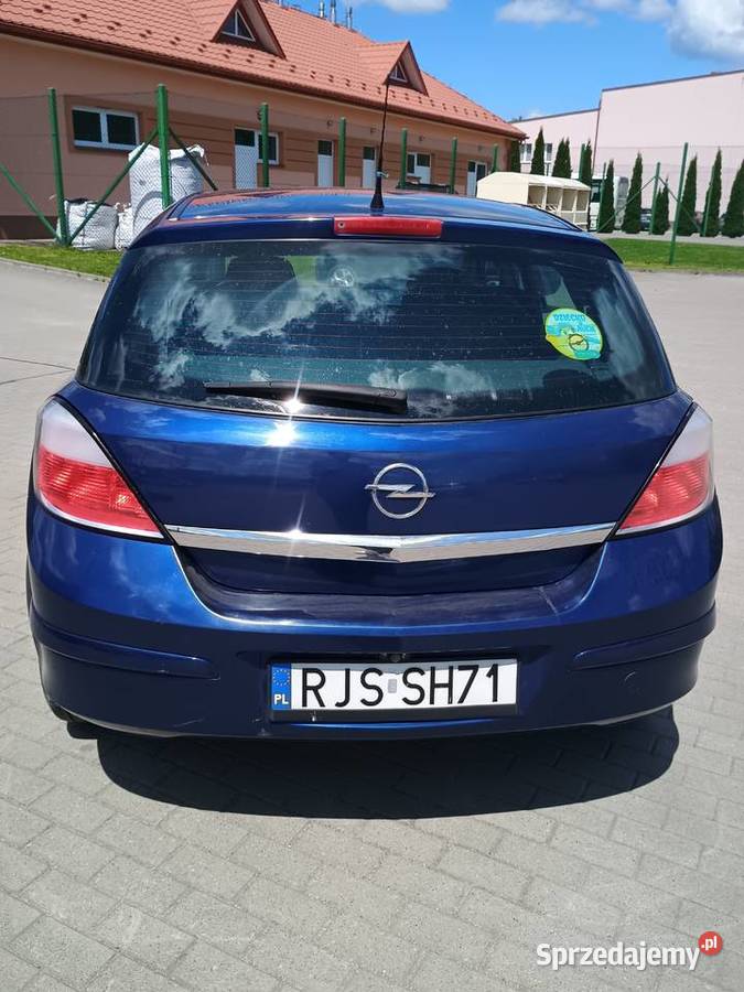 Opel Astra h Święcany