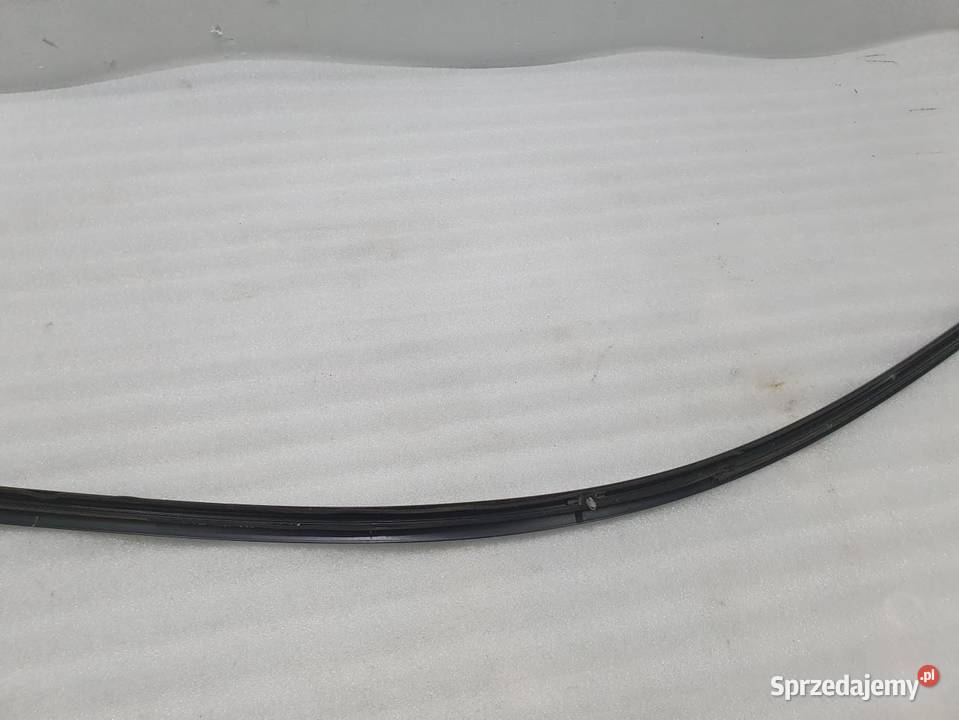 LISTWA DACHOWA OZDOBNA BMW E90 sprzedam