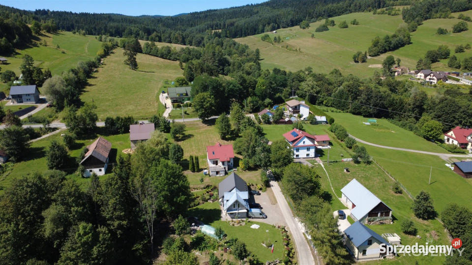 sprzedaży gruntu Berest 4900m2