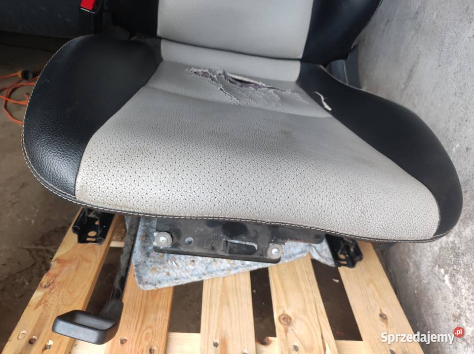 Mercedes W203 Coupe CLS fotel kierowcy Opacz-Kolonia sprzedam