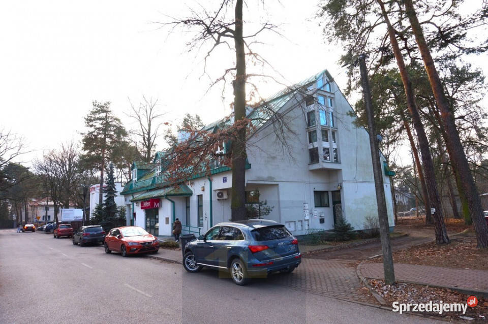 Na sprzedaż lokal handlowousługowy w Józefowie Ilość pomieszczeń 6