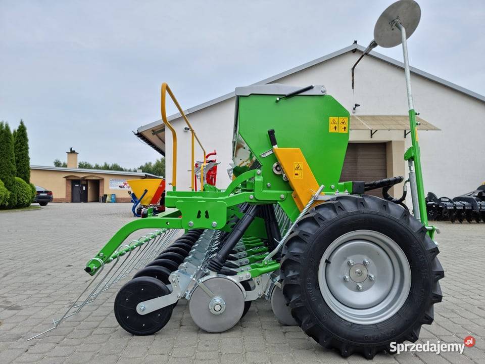 Siewnik rzędowy uniwersalny zbożowy stopkowy Nowy Sącz