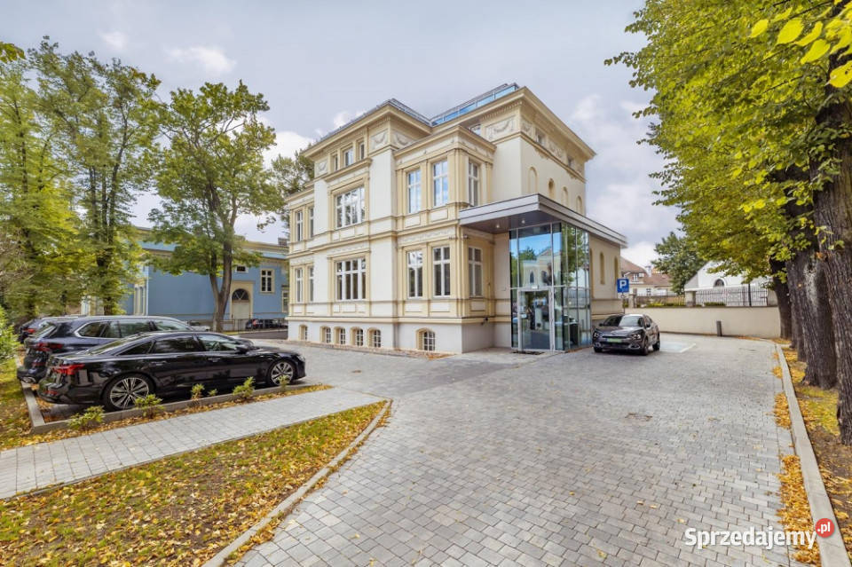 Nowoczesny biurowiec z parkingiem centrum Szczecin sprzedam