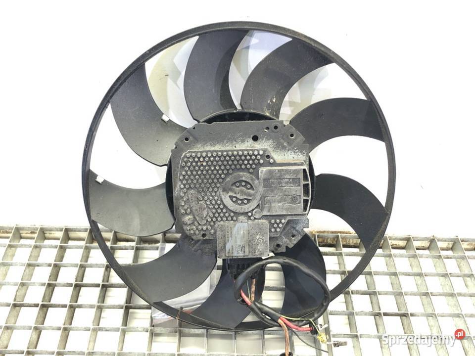WENTYLATOR CHŁODNICY AUDI A6 C7 30 245 osobowe