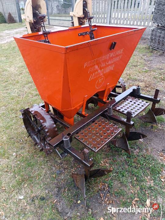 Sadzarka do ziemniaków akpil super stan nieuszkodzony Łopuszno