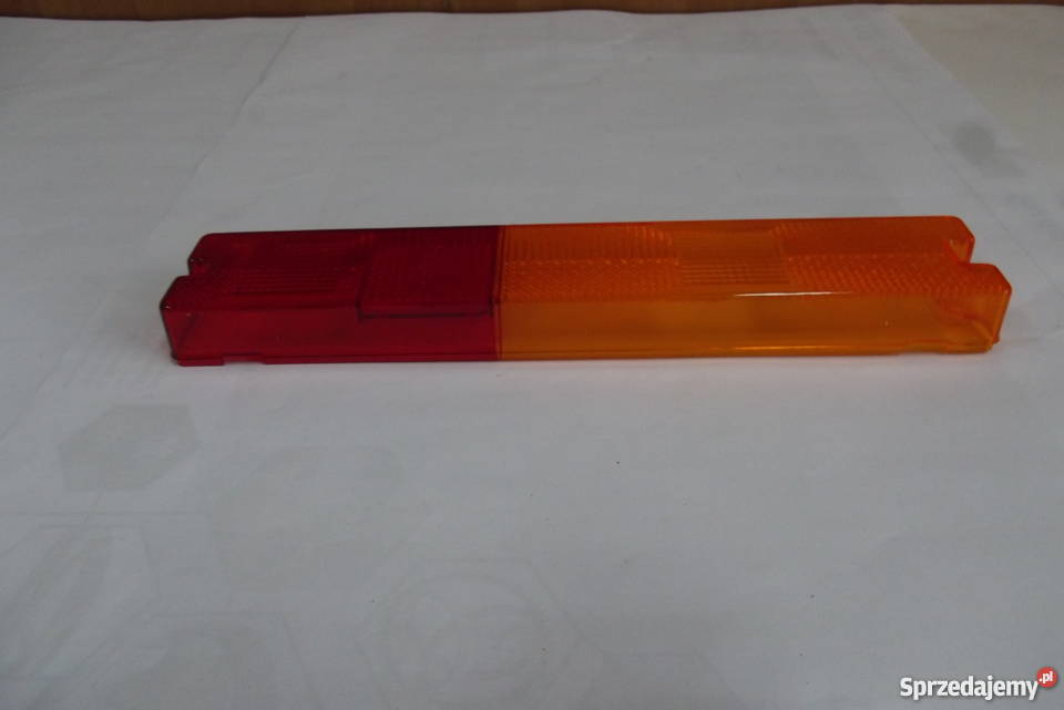 Klosz lampy tylnej pozycjakierunek MASSEY Massey Ferguson lubelskie Parczew