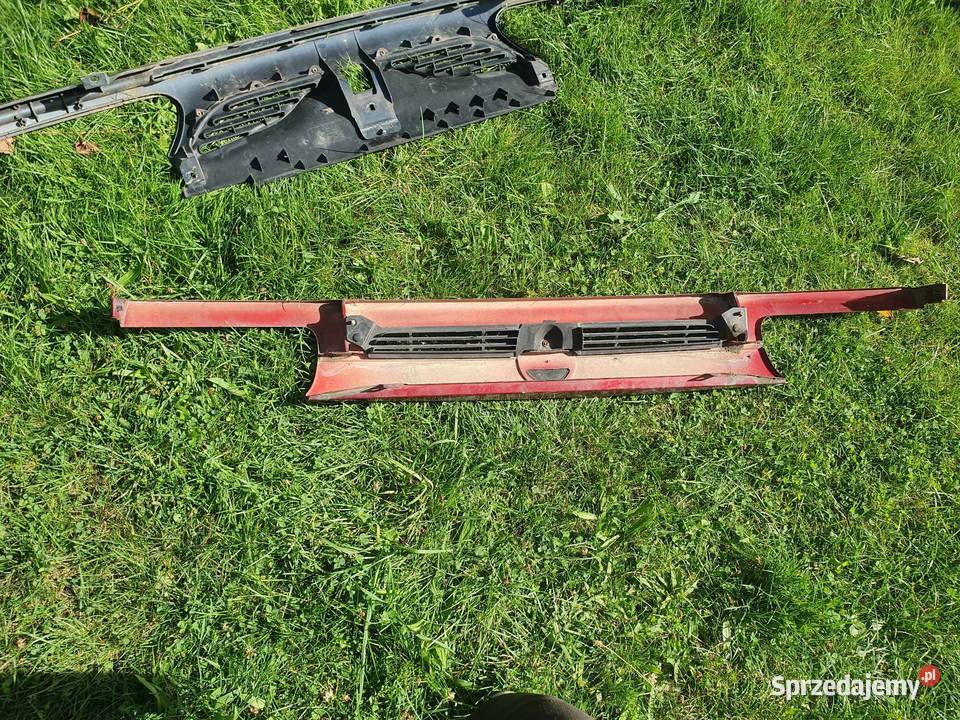 Grill atrapa chłodnicy blendę Skoda Felicia