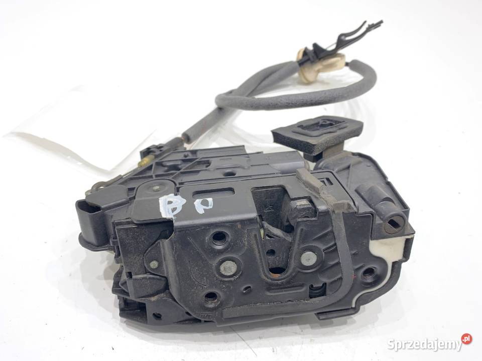 ZAMEK DRZWI PRAWY PRZÓD VW GOLF VII Hatchback