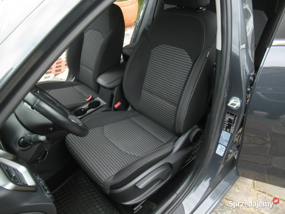 Kia Ceed BEZWYPADKOWY Fabryczna Gwarancja Kamera Kia Warszawa