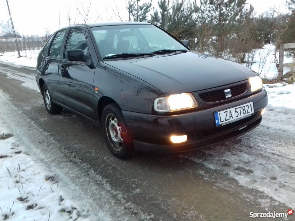Seat Cordoba 16 8v benzyna 99r Wielącza