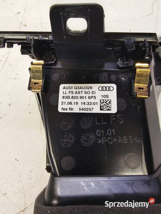 KRATKA NAWIEWU LEWA AUDI Q3 F3 83B820901 6