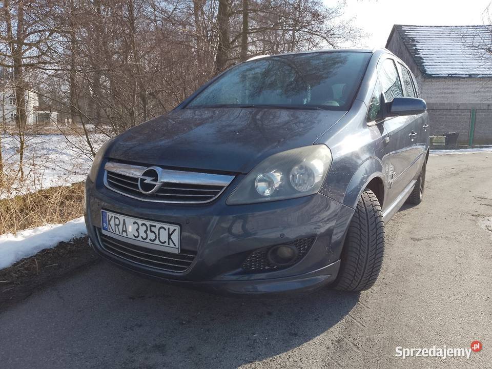 Opel Zafira b 2008 18 LPG klima hak lakier metallic Sieciechowice