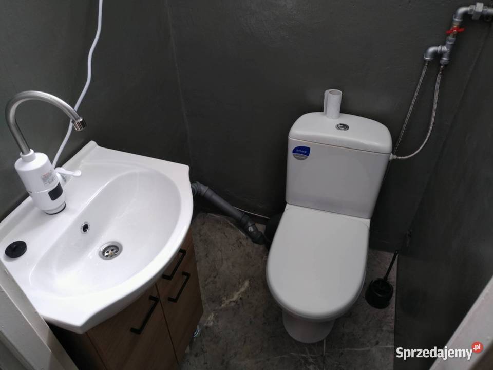 Działka 650m2 z budynkiem sklep warsztat 88m2