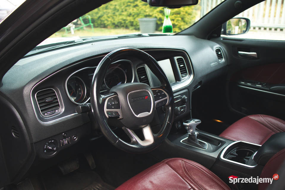 Dodge Charger SXT 2016 światła LED Otwock