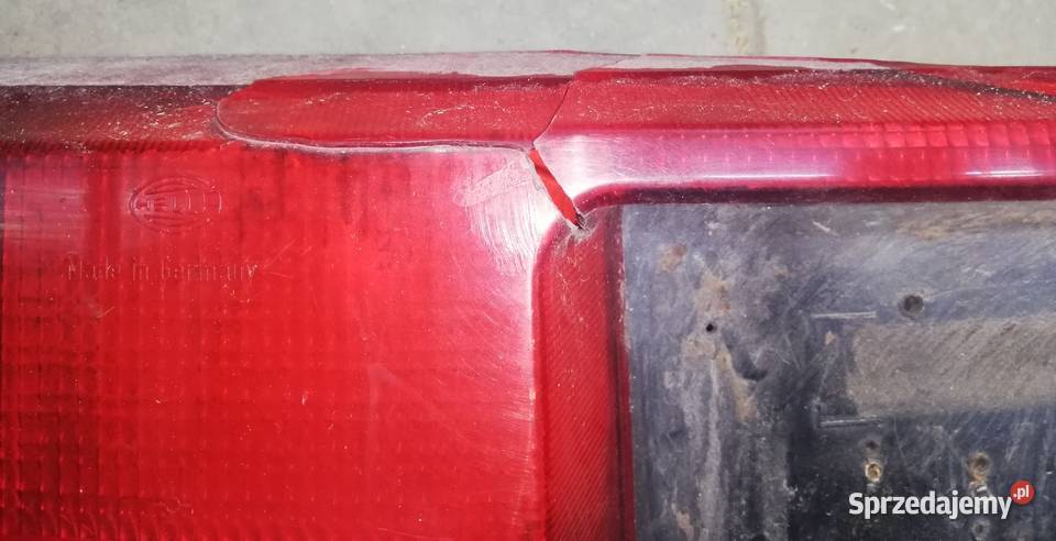 Blenda tylnej klapy czerwona lampy Audi 80 90 b3 podkarpackie Zagórz
