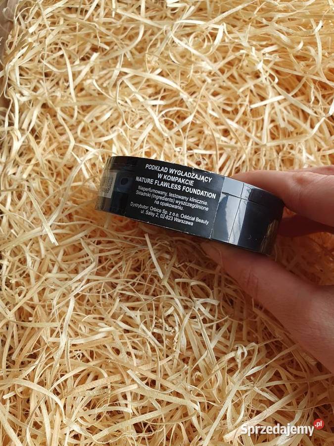Podkład IsaDora Nature Enhanced Flawless Compact Dla kobiet sprzedam
