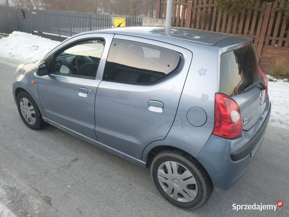 Nissan benzyna 10 2009 lać i jeździć Staszów