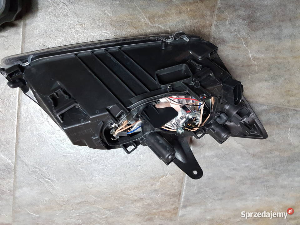 FORD FOCUS II REFLEKTOR LEWY PRAWY LAMPA PRZOD Części samochodowe Turek sprzedam