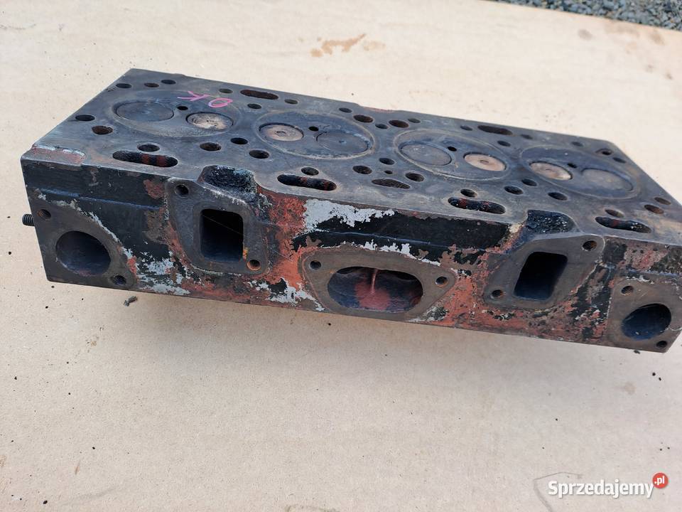 Glowica ursus 4512 Części i osprzęt rolniczy Dzierżoniów