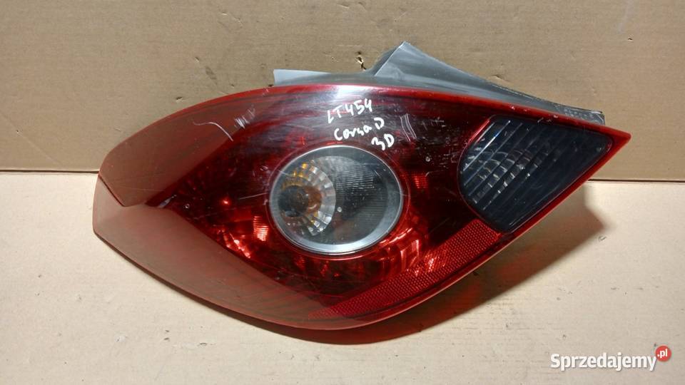 OPEL CORSA D LAMPA TYŁ LEWA 3D Światła stop