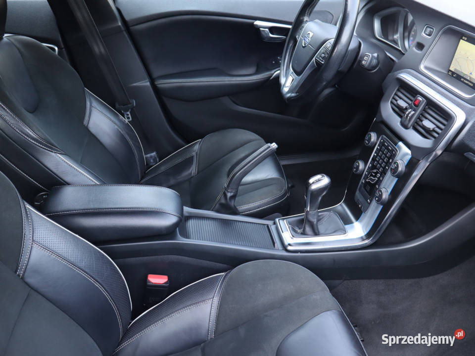 Volvo V40 20 D4 1969cm3