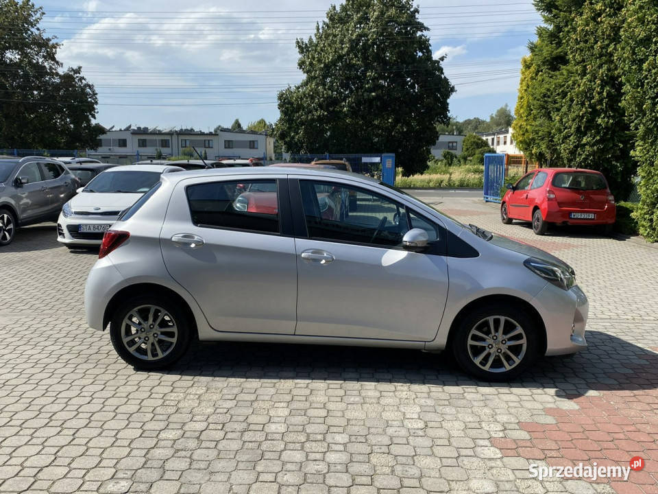 Toyota Yaris 13 99 KameraBluetooth Gwarancja III Tarnowskie Góry