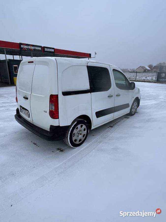 Peugeot partner blaszak 2012 r 75KM Żelechów