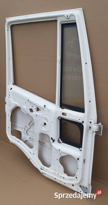 IVECO EUROCARGO LEWE DRZWI SZYBA Bieleń