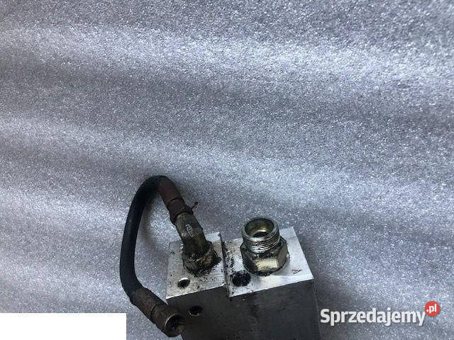 Claas Ranger Zamek Siłownika Wychyłu Łyźki Jastrzębniki