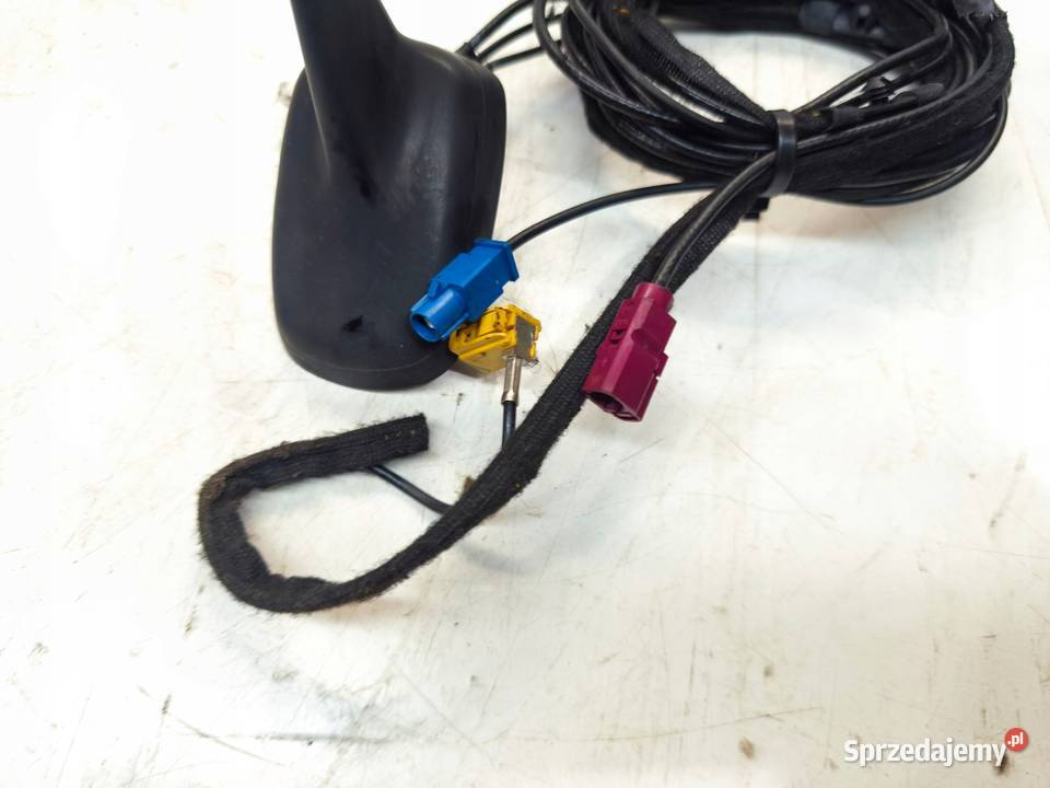 ANTENA LOTKA GPS REKIN AUDI A3 8P 8P0035503L MAT Przystajń sprzedam