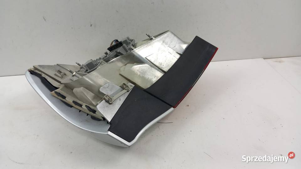 MERCEDES CLC W203 COUPE LAMPA TYŁ LEWA 744 Zbierkowo