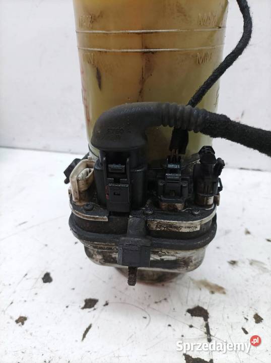 POMPA WSPOMAGANIA Opel Vectra III 20022008 C Rok produkcji 2002