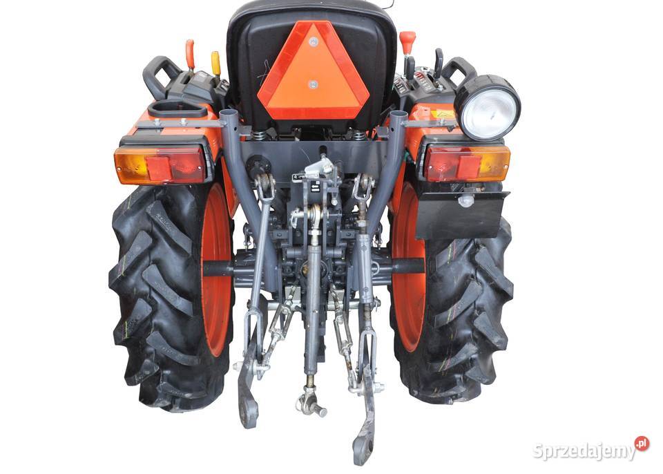 Kubota B2441 NeoStar 4x4 24 Tajęcina