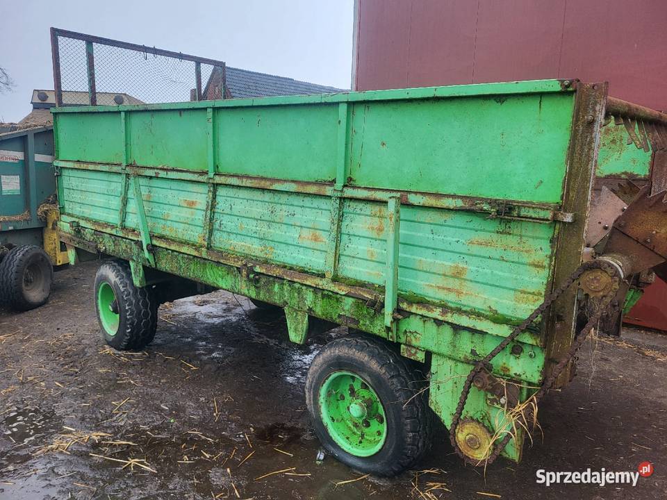 Rozrzutnik obornika czarna białostocka 4t na Rozrzutniki obornika Kleszczewo