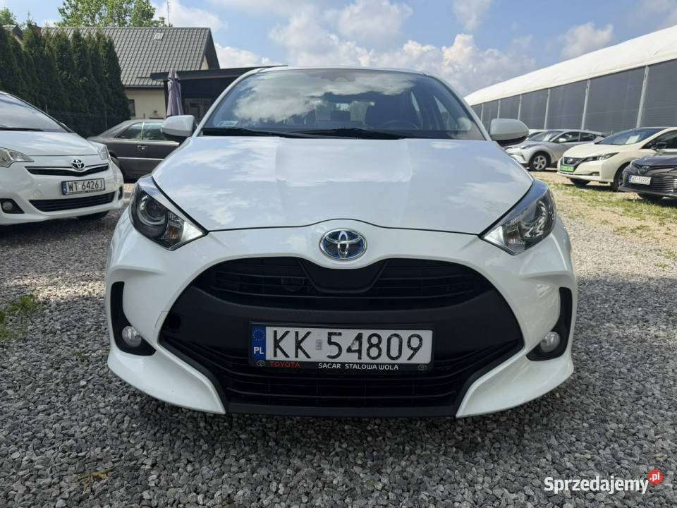 Toyota Yaris 15HSD 125 Bezwypadkowy Oryginalny