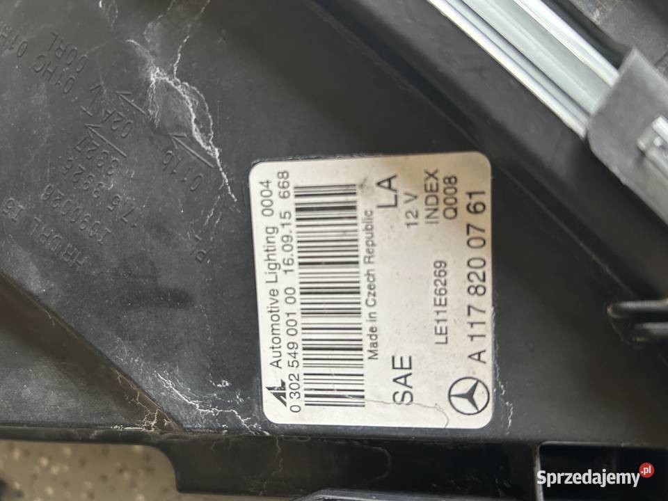 Mercedes CLA 250 Lampy przód usa osobowe Lampy przednie Warszawa