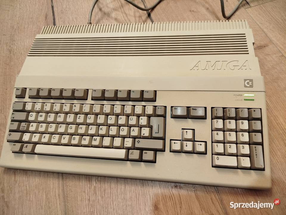 Sprzedam Amigę 5004 joysticki135 dyskietek Słubice